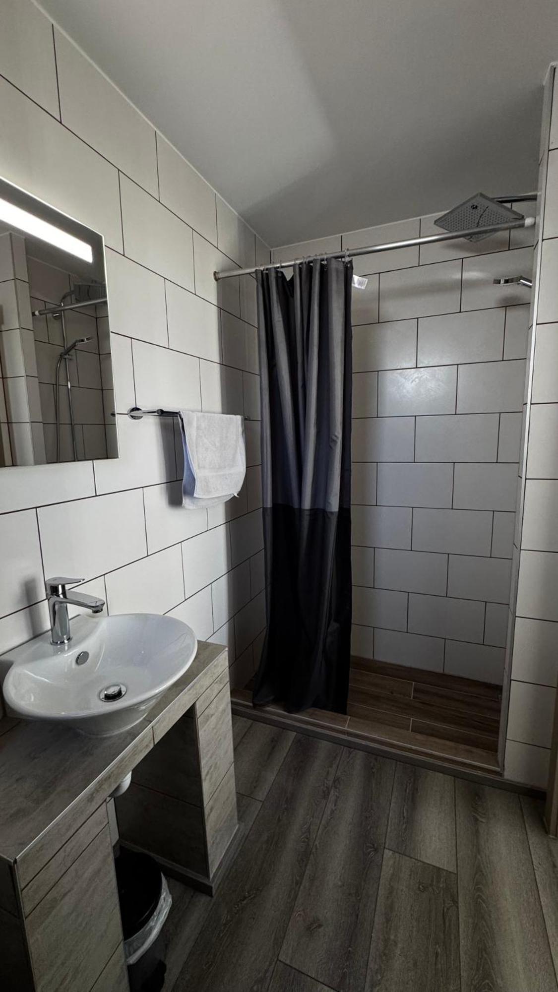 Plein Soleil Apartment Martigny Екстериор снимка